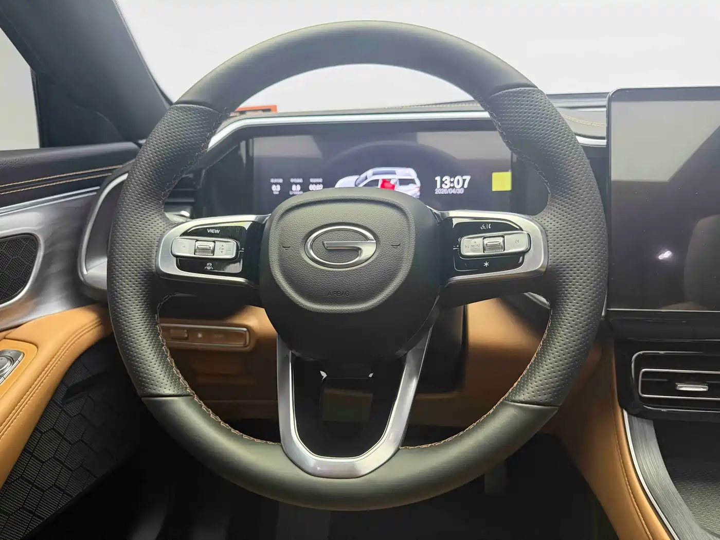 GAC Trumpchi Trumpchi GS8 2025 Pilot Series 2.0TGDI 2WD Luxury Edition 5-seater фото 18