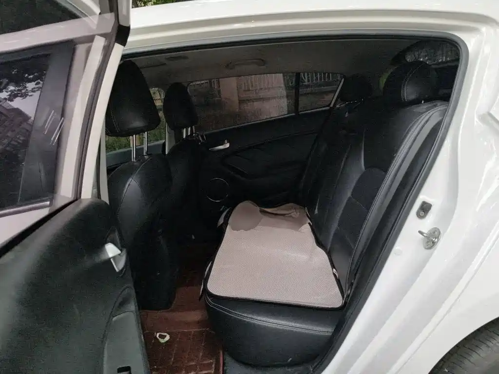 Kia K3S 2015 2014 1.6L Automatic GLS