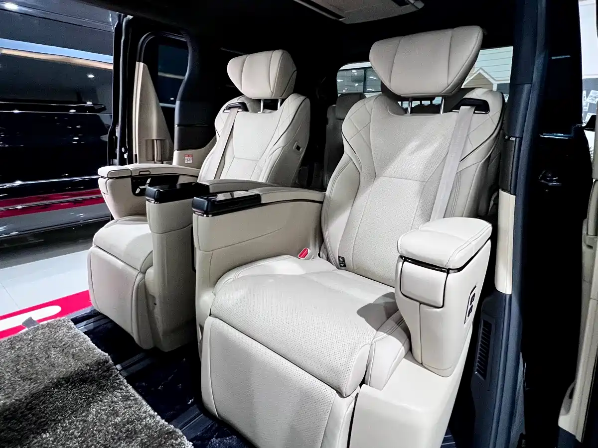 Toyota Alphard 2024 Hybrid 2.5L Prestige Edition фото 8