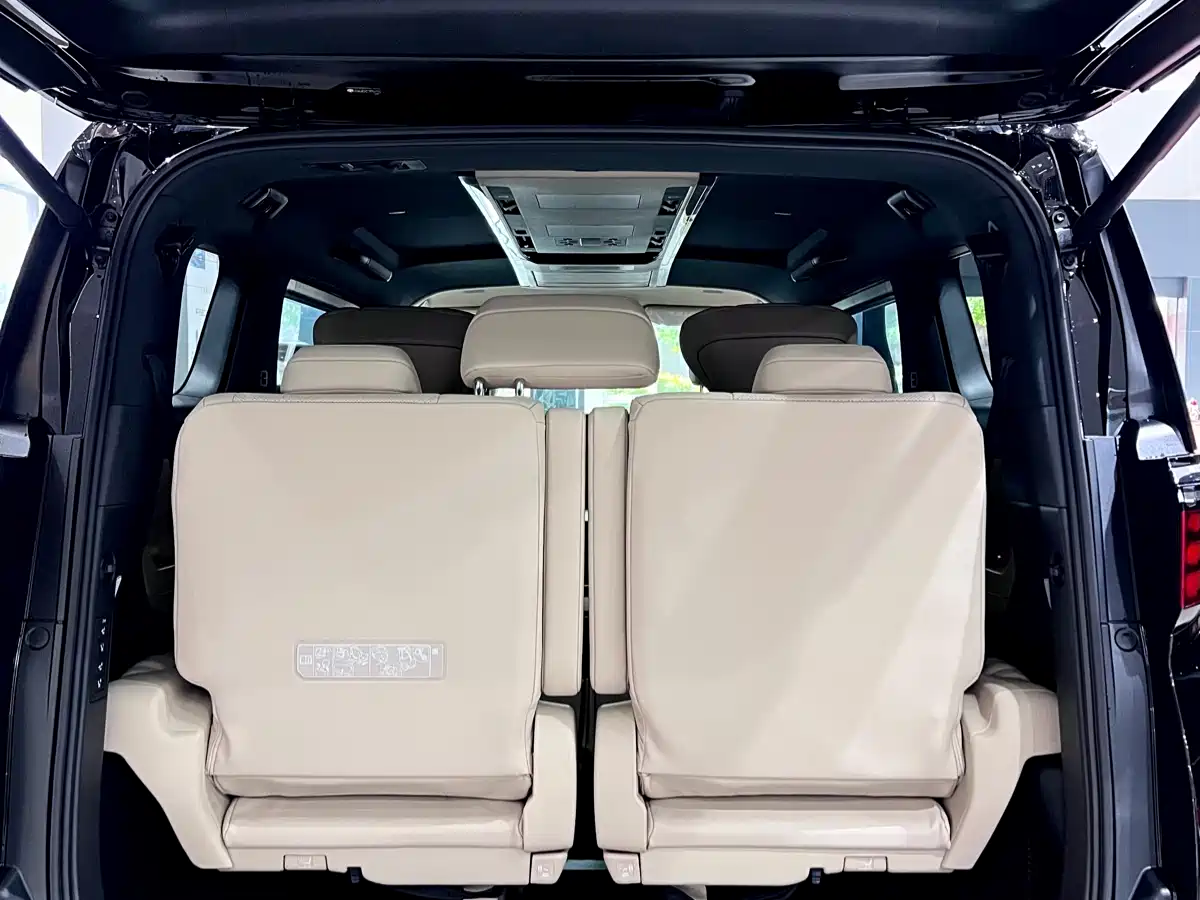 Toyota Alphard 2024 Hybrid 2.5L Prestige Edition фото 17