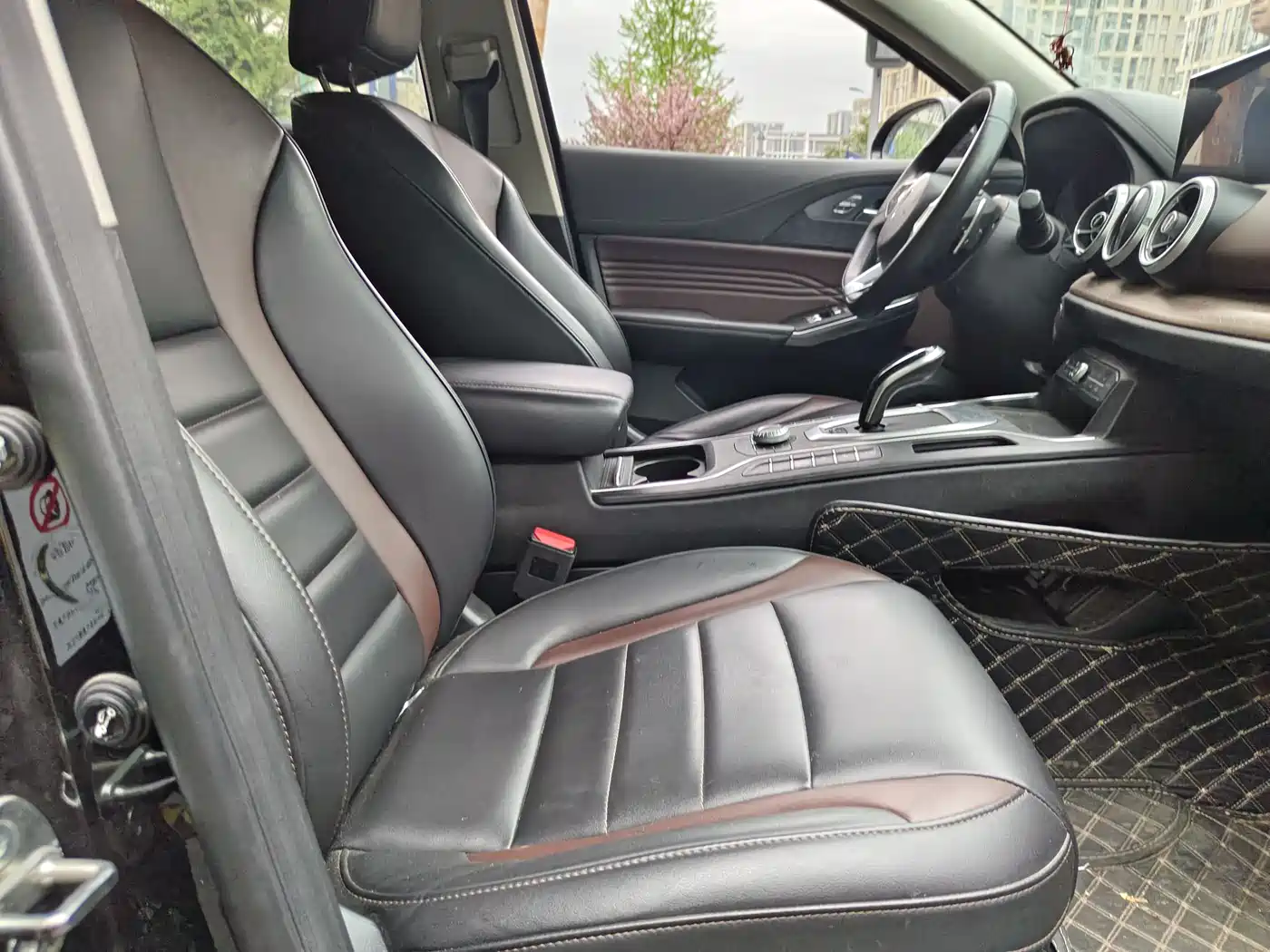 WEI PAI WEI BRAND VV5