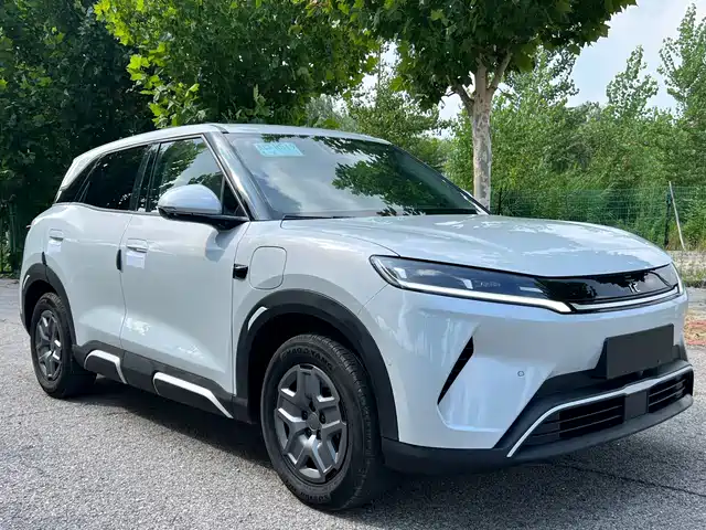 BYD Yuan UP 2025 Smart Drive Edition 401KM Vitality Version — фото 3