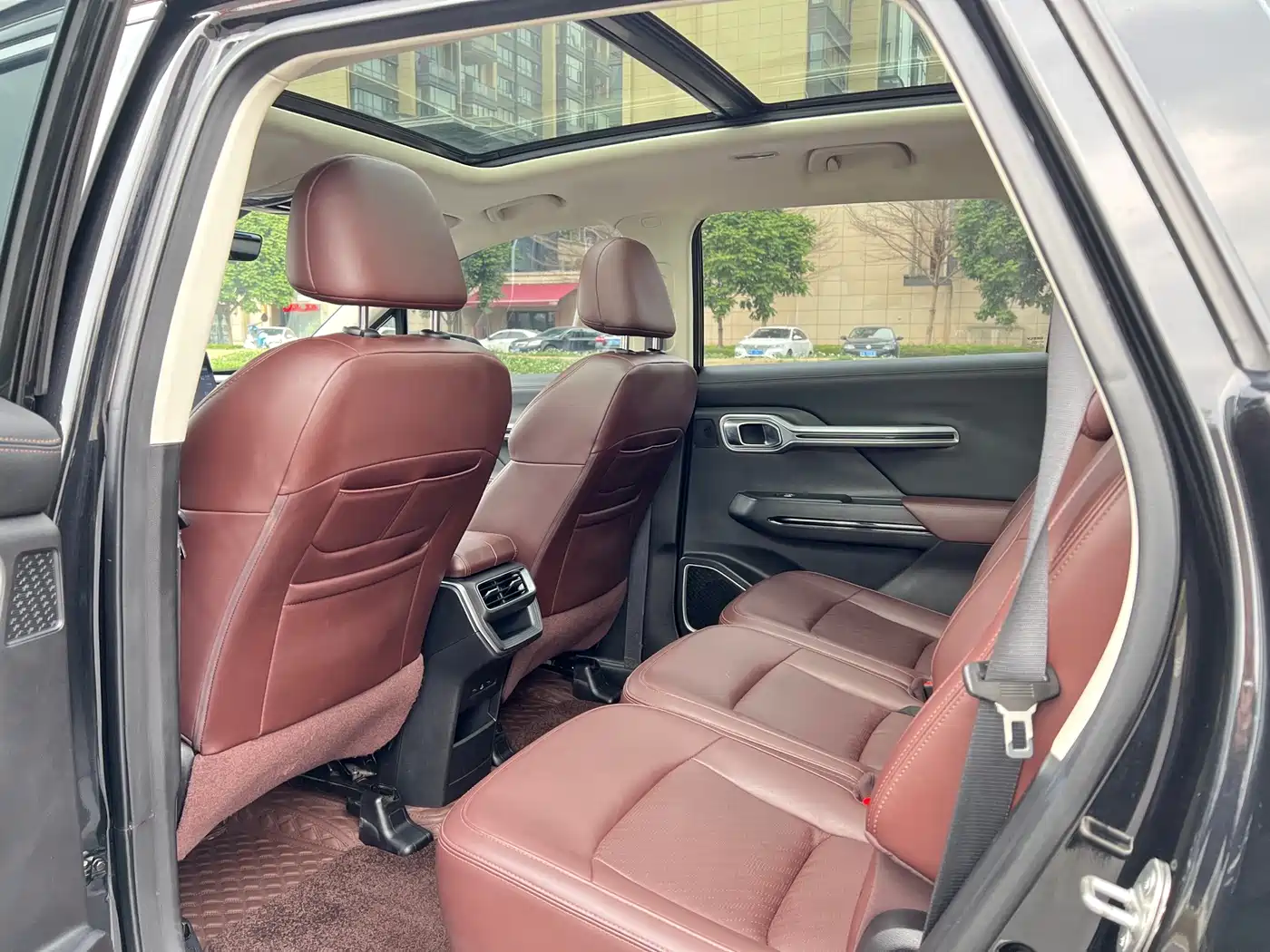 Geely Haoyue 2022 2022 1.8TD Automatic Premium 7-Seater
