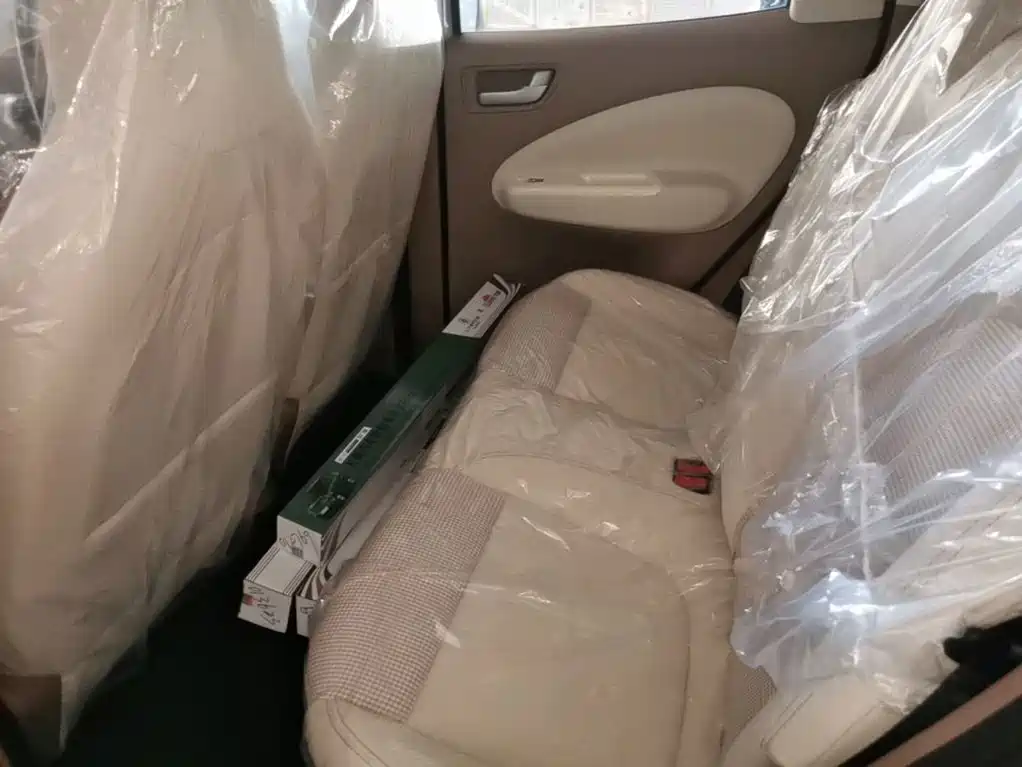 Wuling Motors Hongguang MINIEV 2026 2025 4-Door Advanced