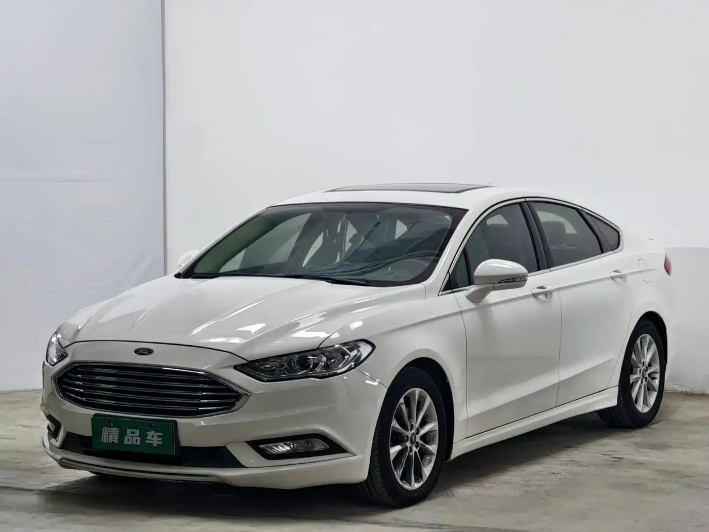 Фото 1 - Ford Mondeo
