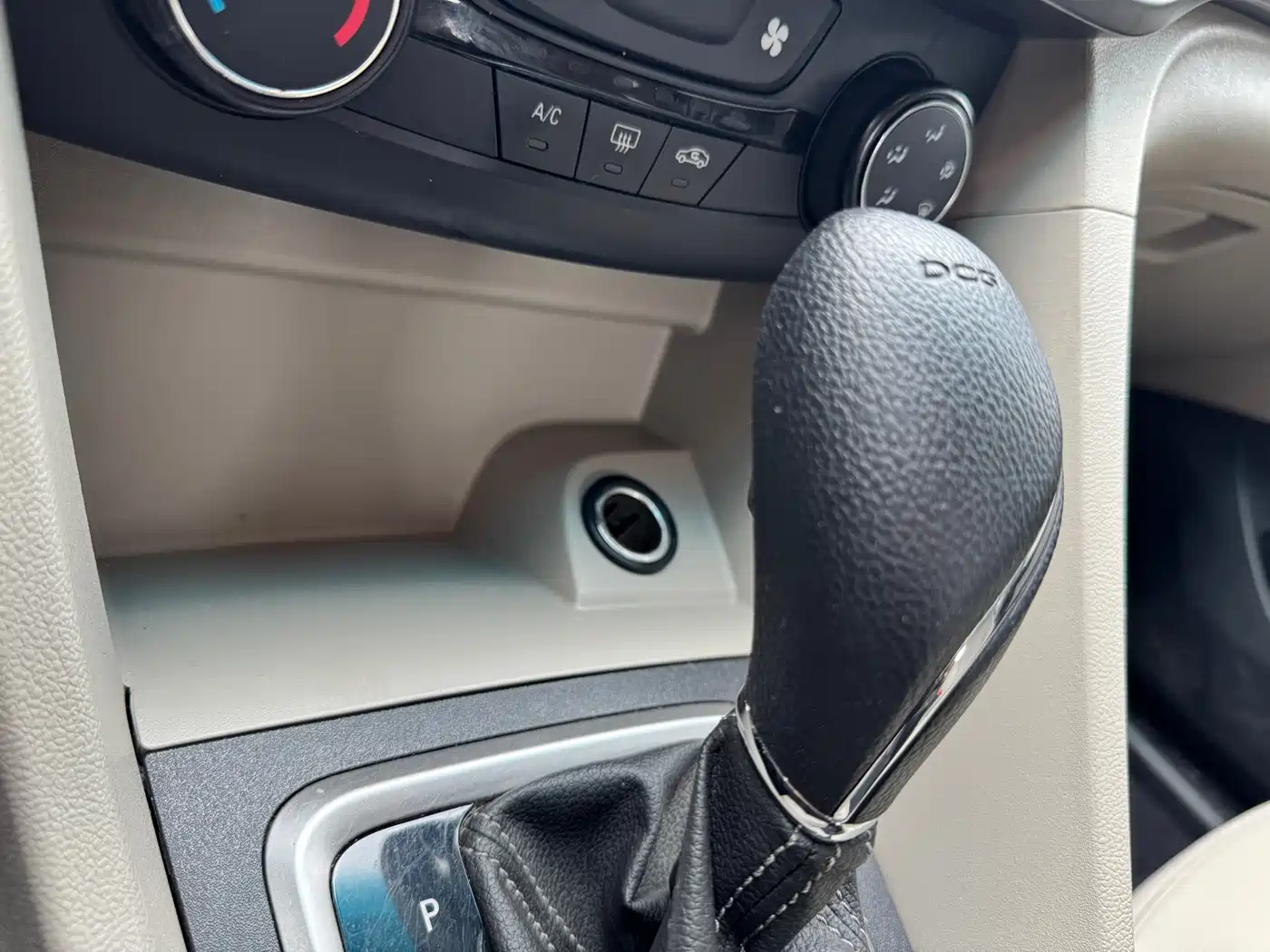 Buick Excelle 2019 15T DCT Progressive Type China VI фото 10