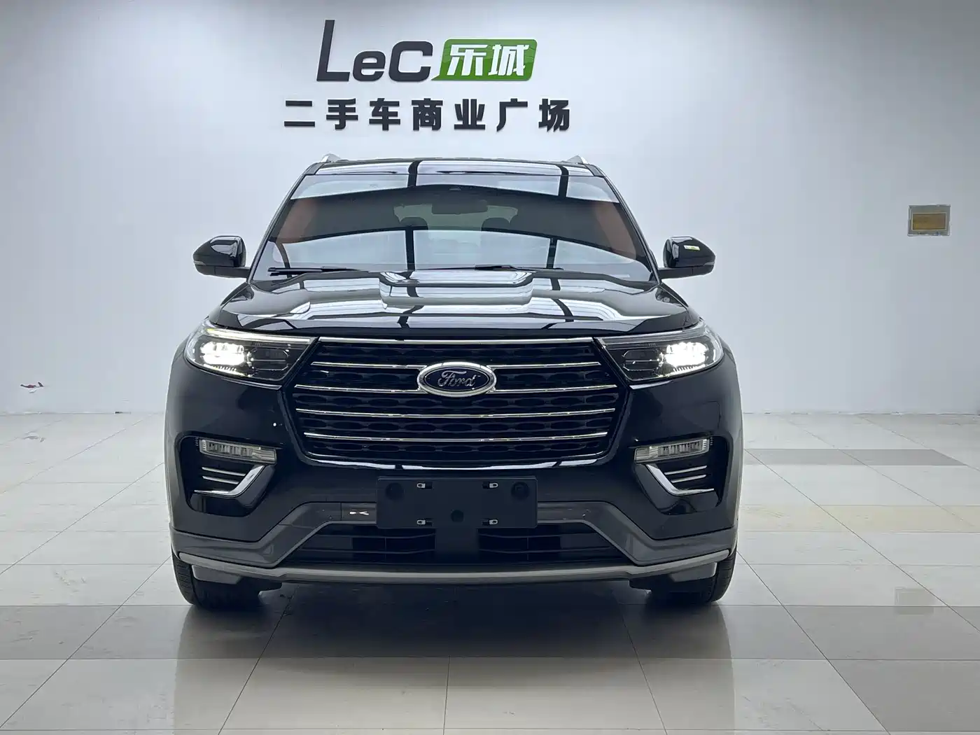 Ford Explorer 2021 2020 EcoBoost 285 RWD Trend Edition 6-Seater