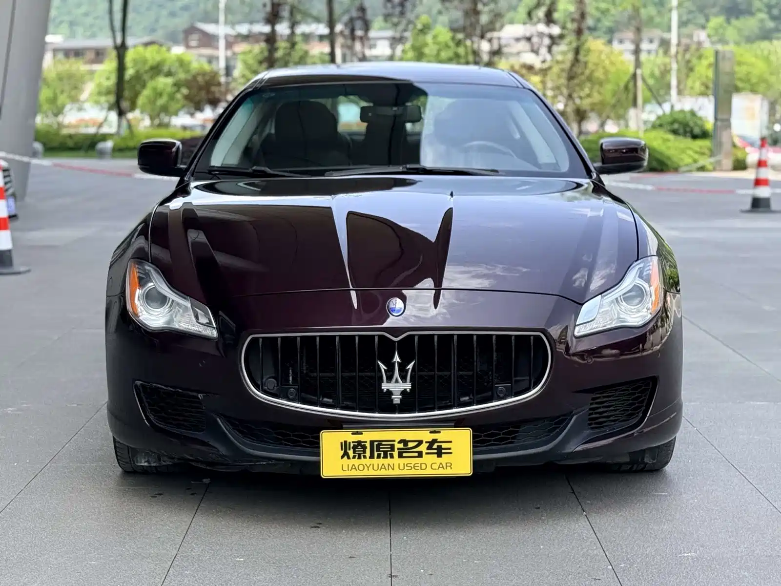 Photo 2 - Maserati Quattroporte