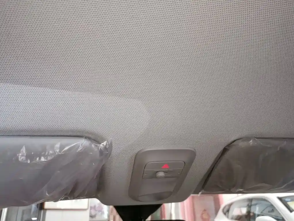 Wuling Motors Hongguang MINIEV 2026 2025 4-Door Advanced