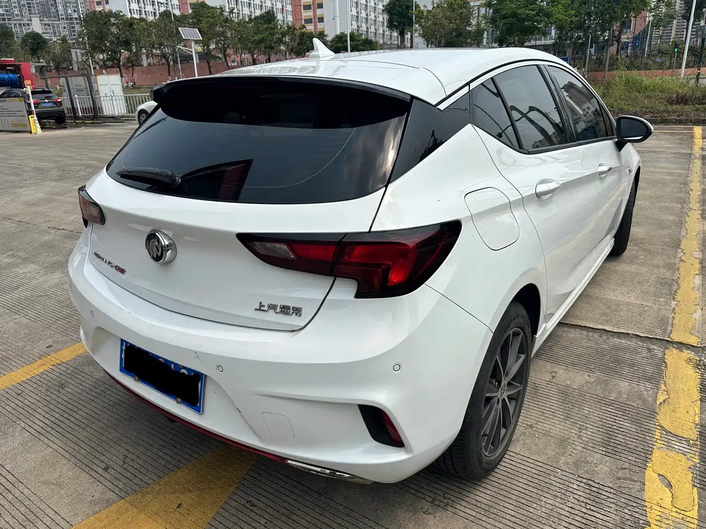 Buick Verano 2016 Hatchback GS 20T DCT Passion Sport фото 6