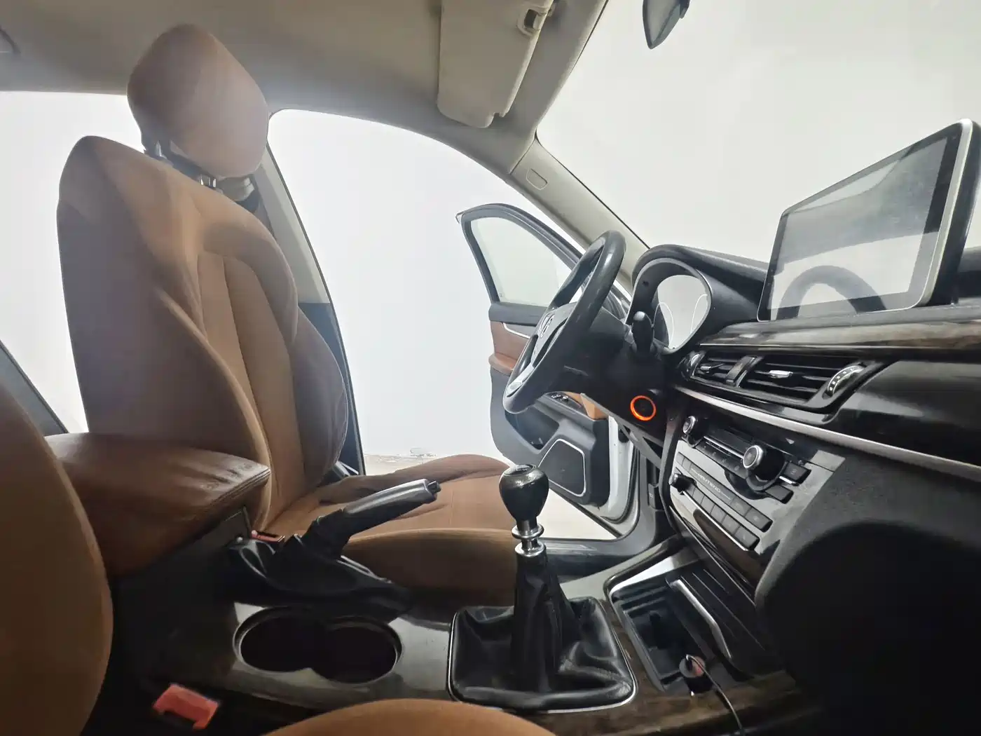 Hanteng Auto Hanteng X7 2017 2016 1.5T Manual Premium Edition
