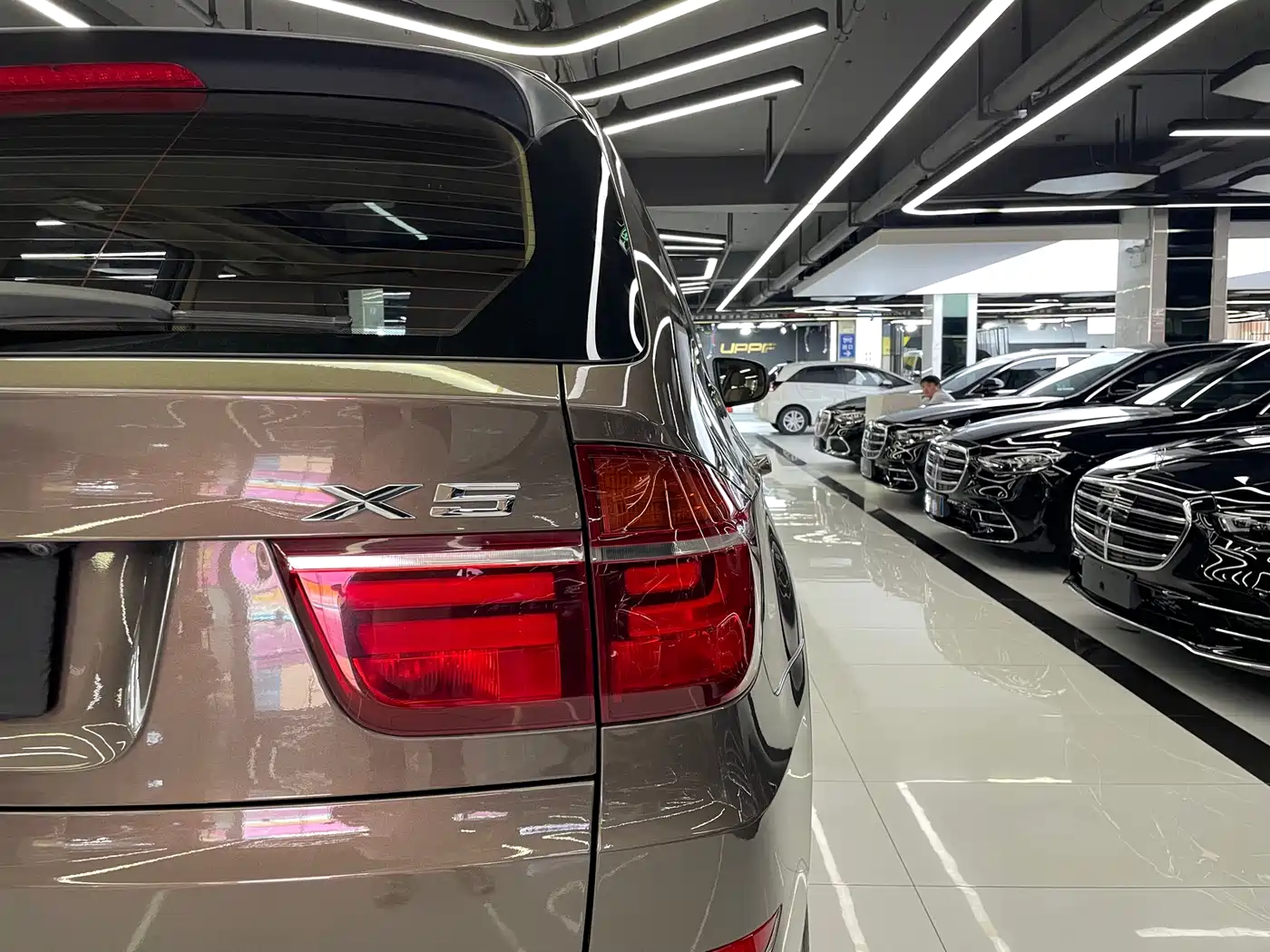 BMW X5 (Import) 2011 xDrive35i Leading Edition фото 47