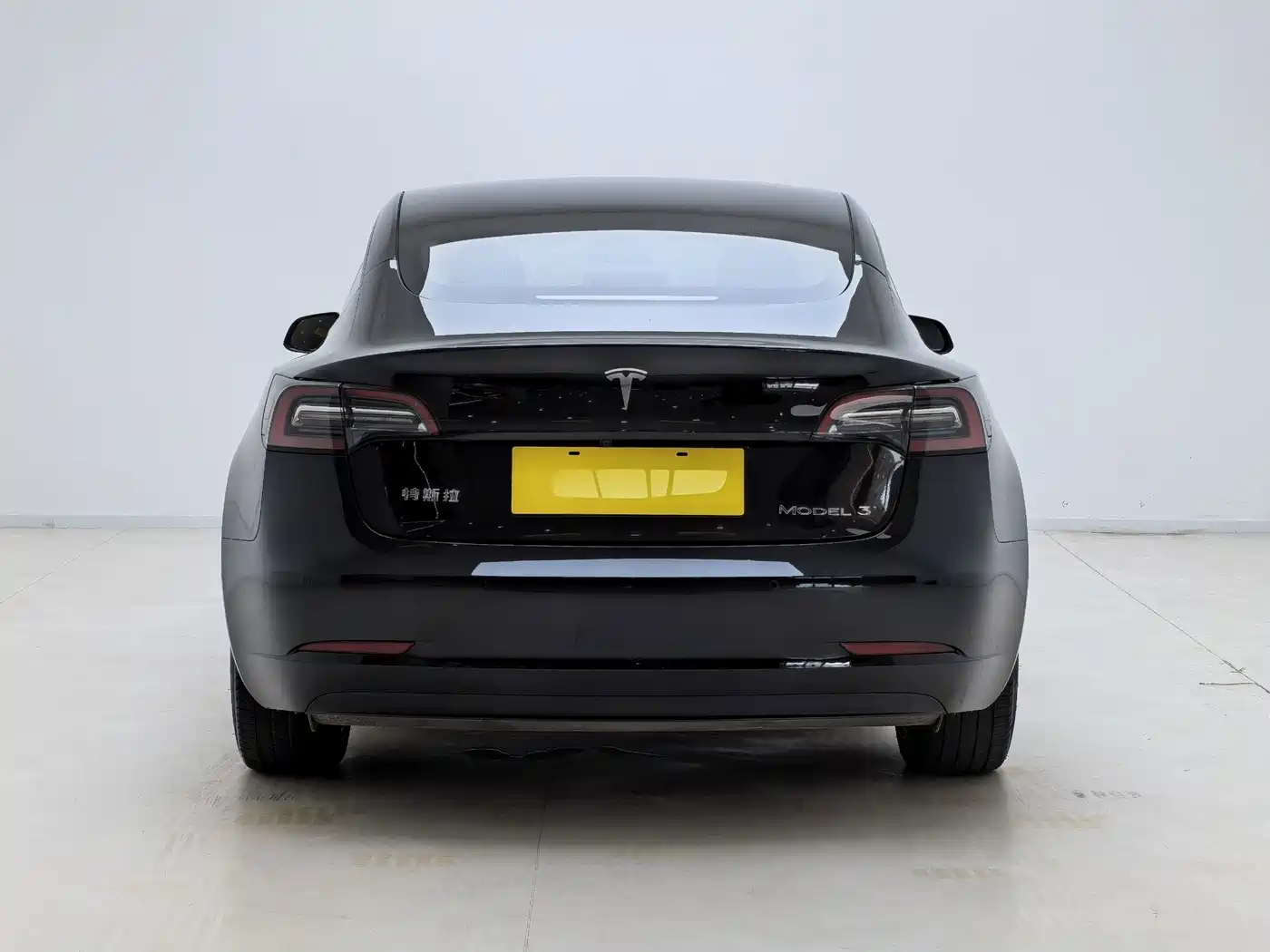 Photo 12 - Tesla Model 3