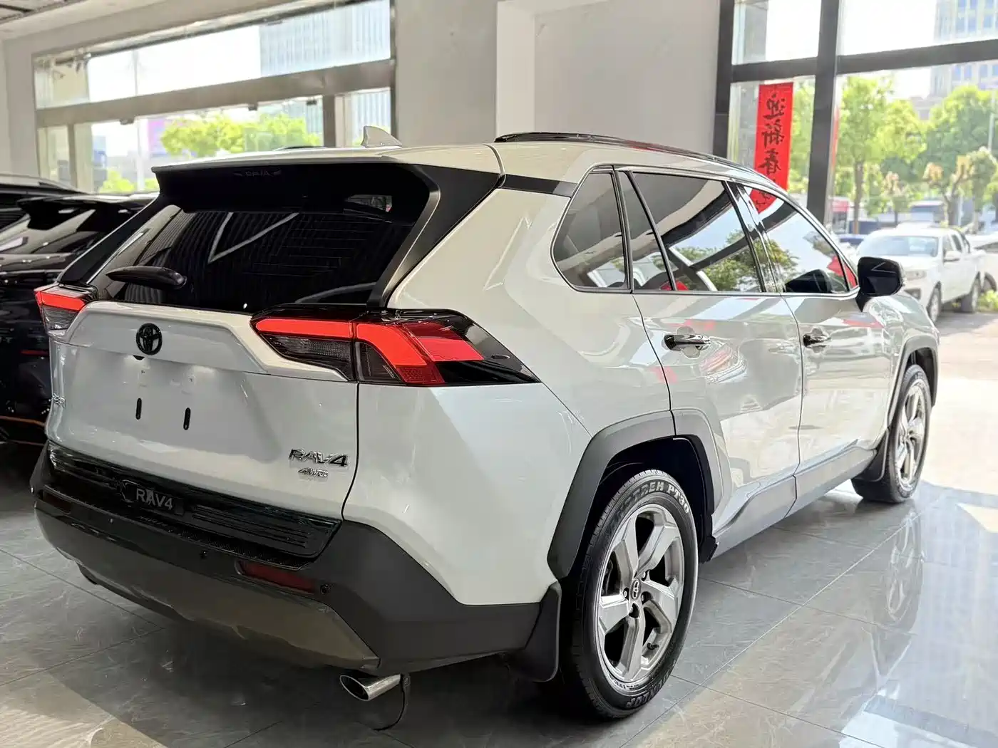 Toyota RAV4 Rongfang 2021 2.0L CVT 4WD Trend PLUS фото 9