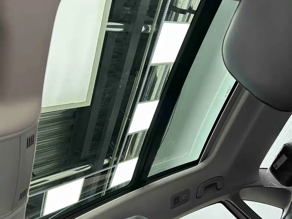 Volkswagen Sagitar 2023 280TSI DSG Beyond Lite фото 9
