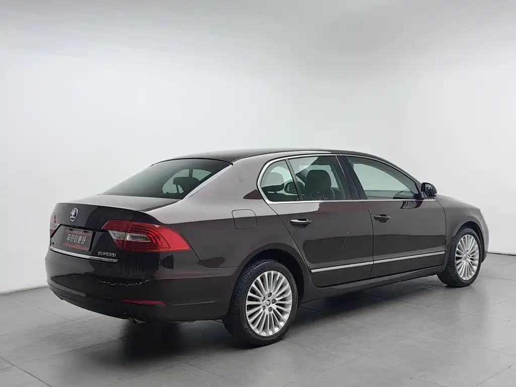 Škoda Superb 2014 2013 2.0TSI DSG Executive Edition