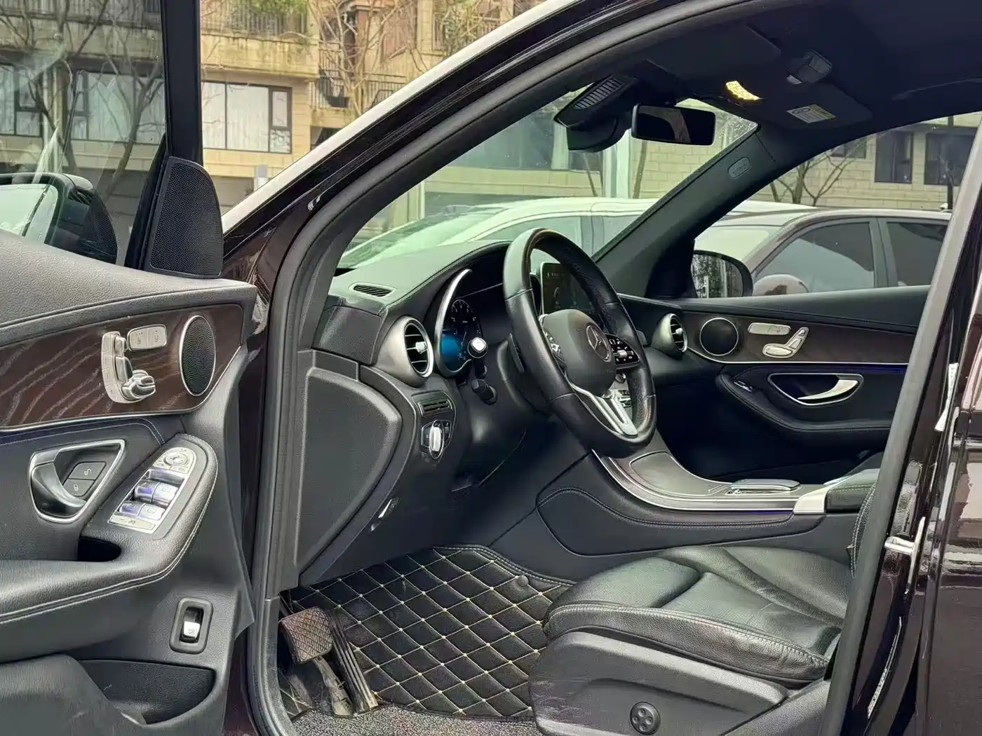 Mercedes-Benz GLC 2020 GLC 300 L 4MATIC Dynamic фото 6