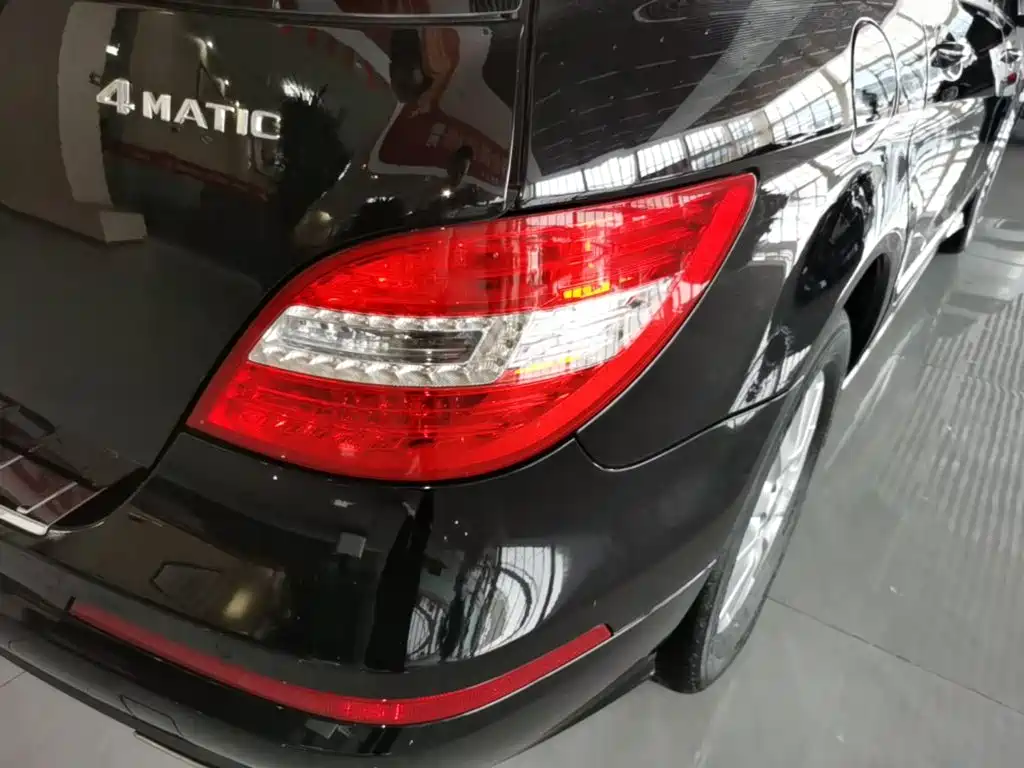 Mercedes-Benz R-Class 2018 2017 R 320 4MATIC Business Collector's Edition