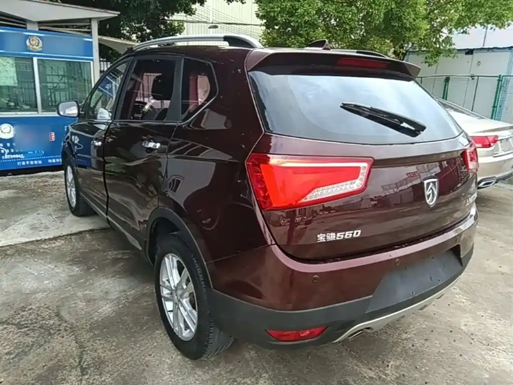 Baojun 560 2016 2015 1.8L Manual Elite