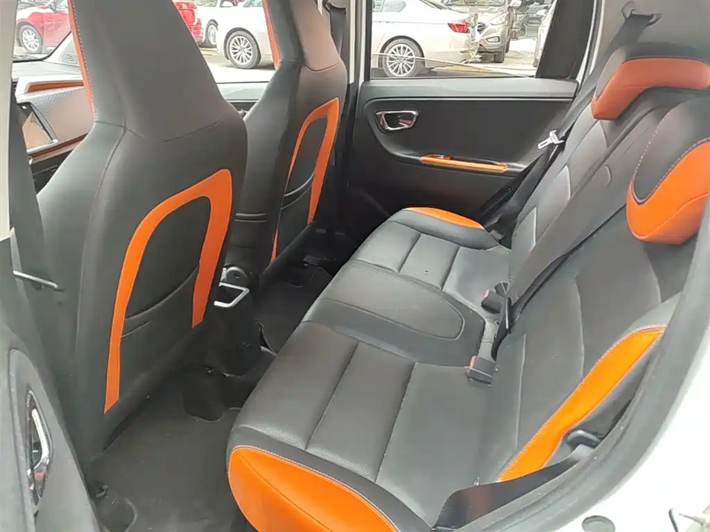 Geely Yuanjing X1 2018 2017 1.3L Auto Fun Edition