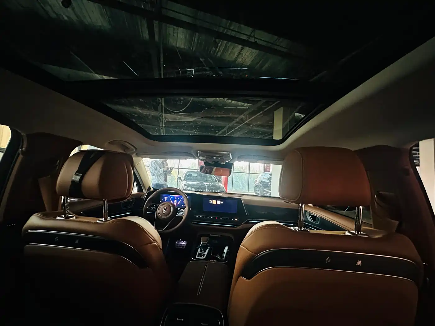 Hongqi H9 2026 2025 2.0T 2WD Qixiang Luxury Business Edition 5-seater