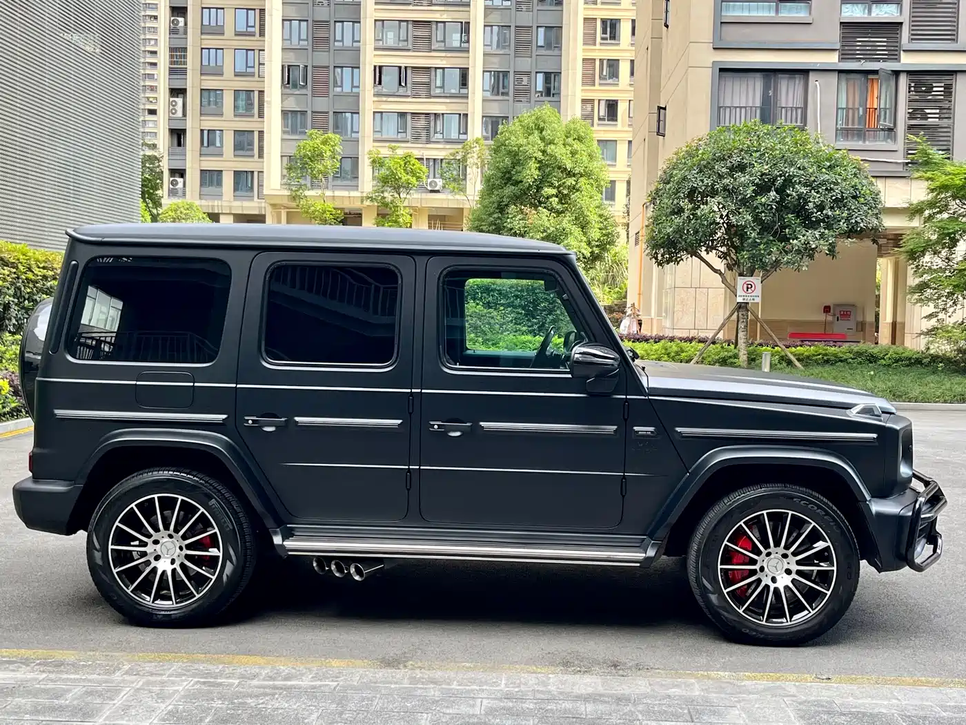 Mercedes-Benz G-Class фото 10