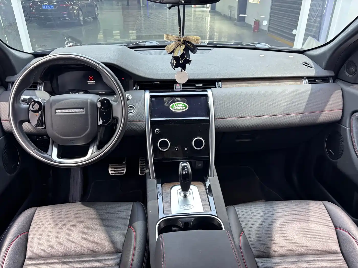 LAND ROVER DISCOVER SPORTS