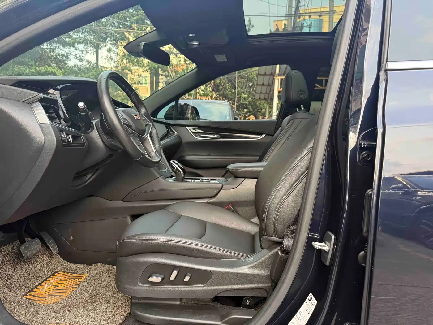 CADILLAC XT5