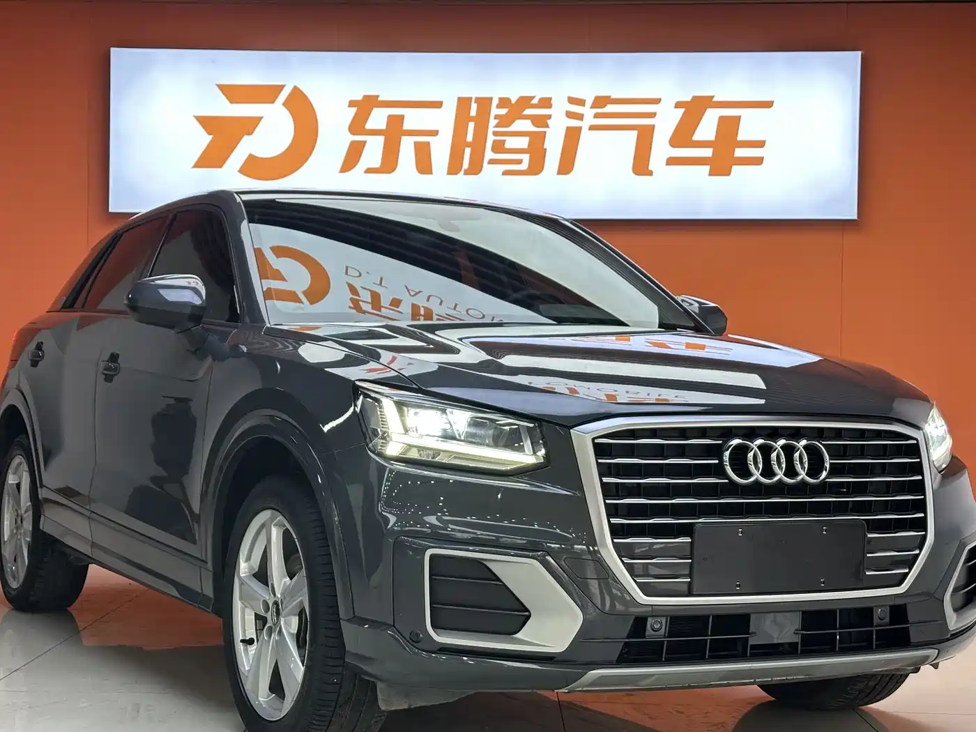 Audi Q2L 2020 35 TFSI Fashion Elegance Model фото 3