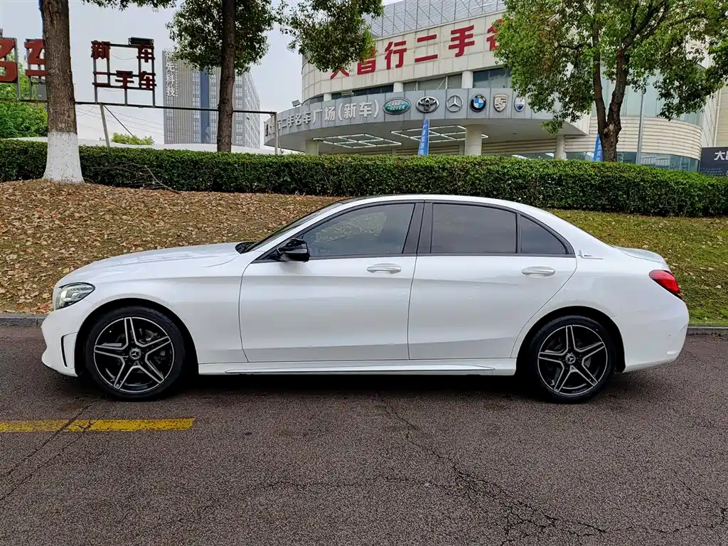 Mercedes-Benz C-Class 2021 C 260 L Sport Starry Exclusive Edition фото 3
