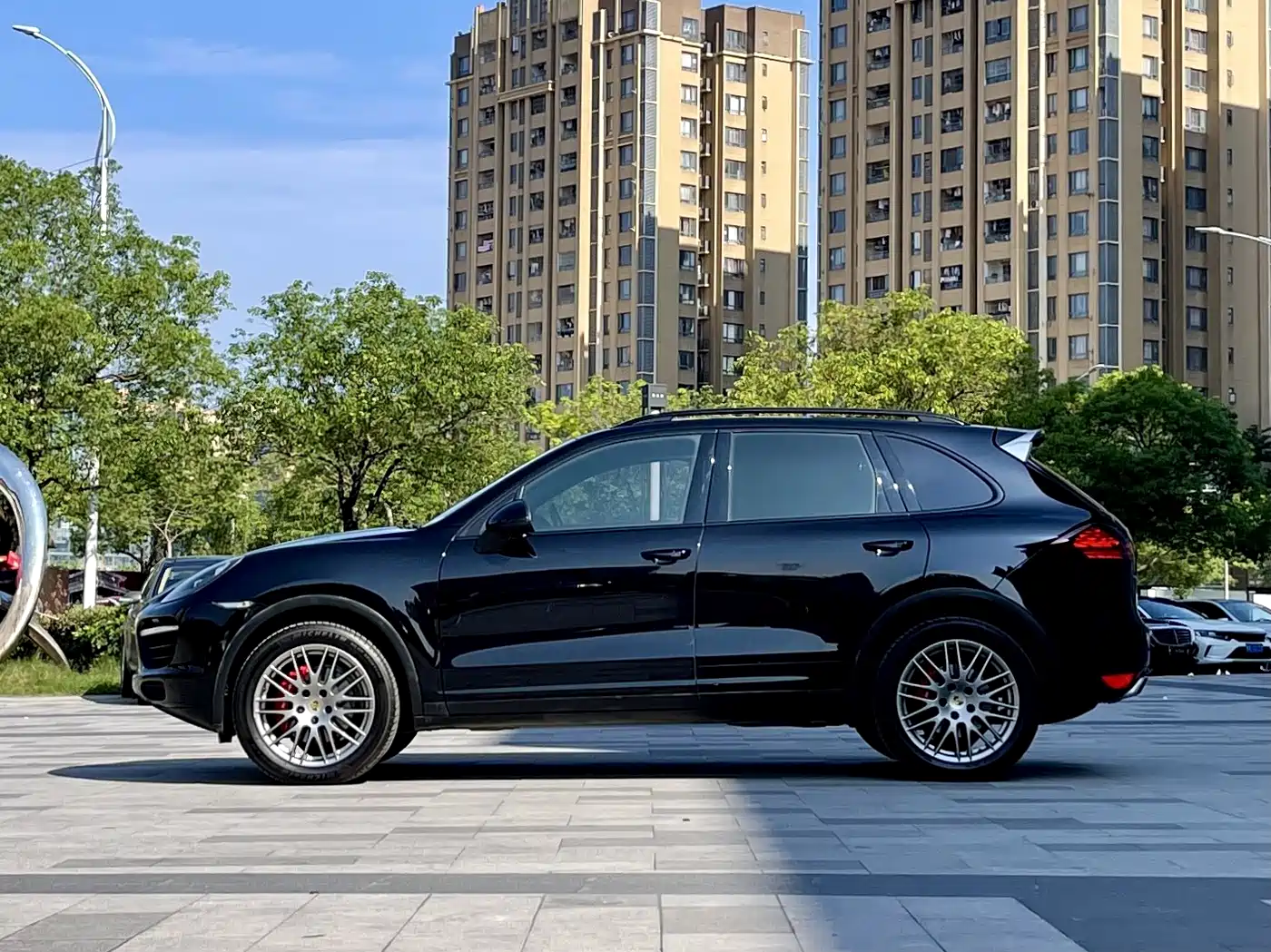 Porsche Cayenne 2014 Cayenne Platinum Edition 3.0T фото 4