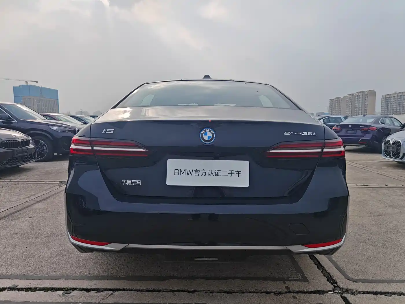 BMW i5 2024 eDrive 35L Premium Luxury Package фото 4