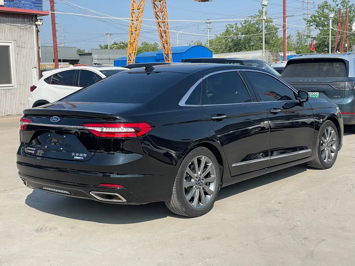 Ford Taurus 2021 2019 EcoBoost 245 Premium Edition