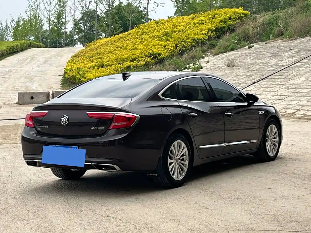 Buick LaCrosse 2016 Facelift 28T Elite фото 4