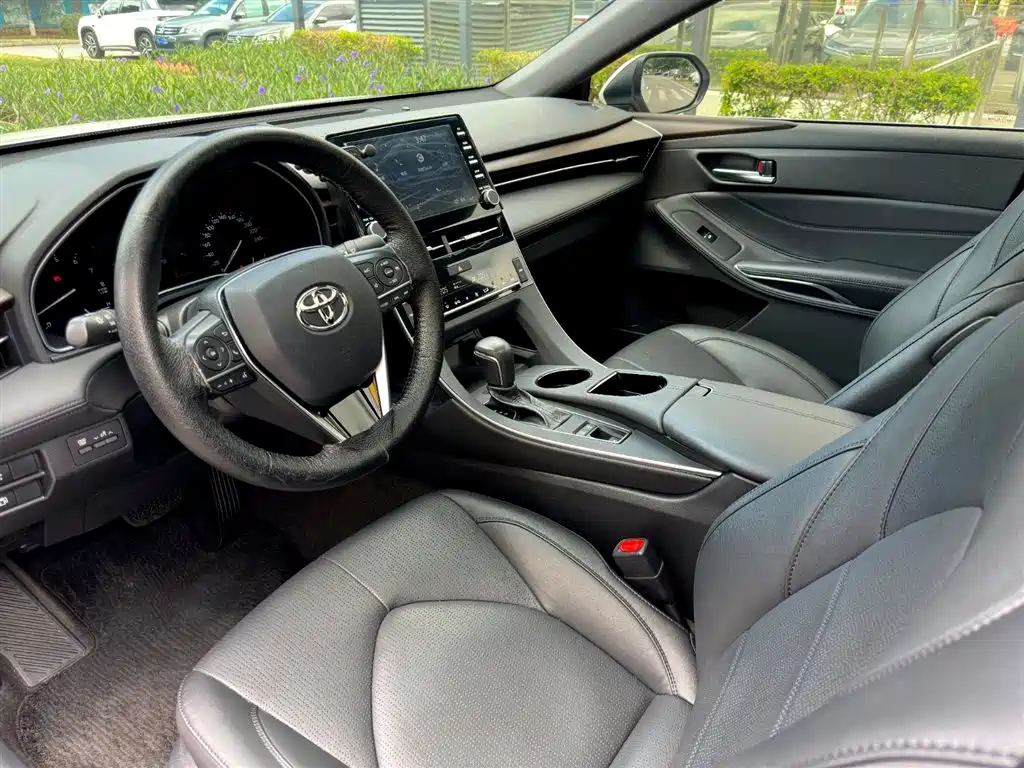 Toyota Avalon 2019 2.0L Luxury Edition (China VI) фото 10