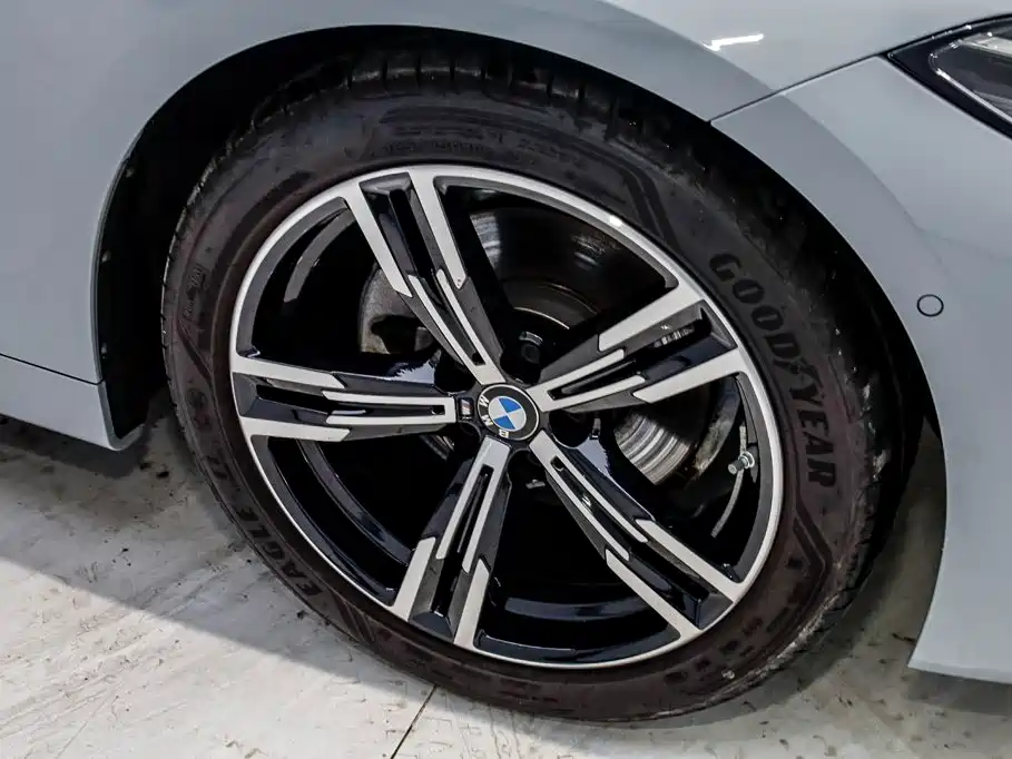 BMW 4 Series 2025 2024 425i M Sport Package