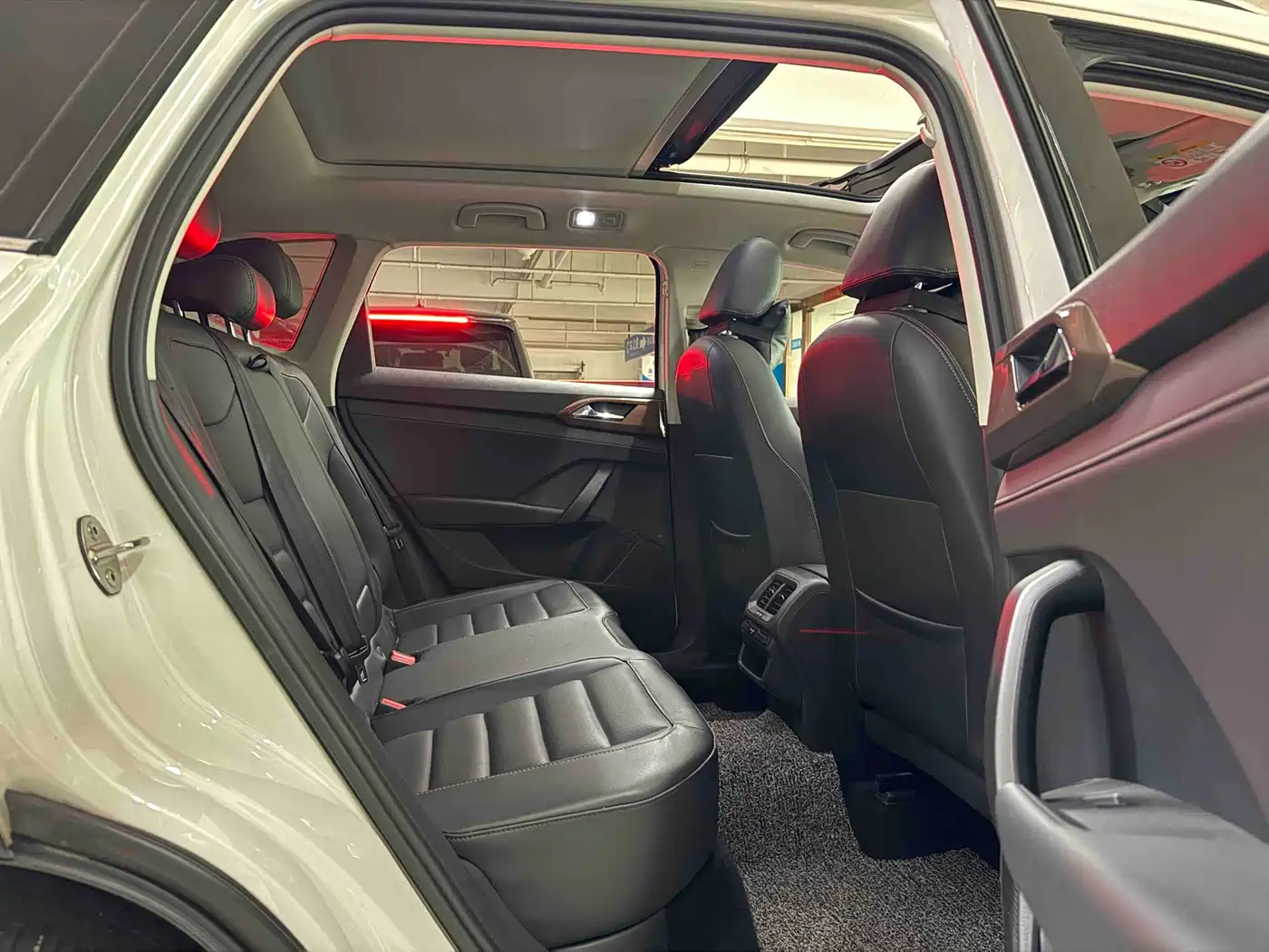 Volkswagen Tharu 2020 Model 280TSI 2WD Luxury Plus China VI фото 11