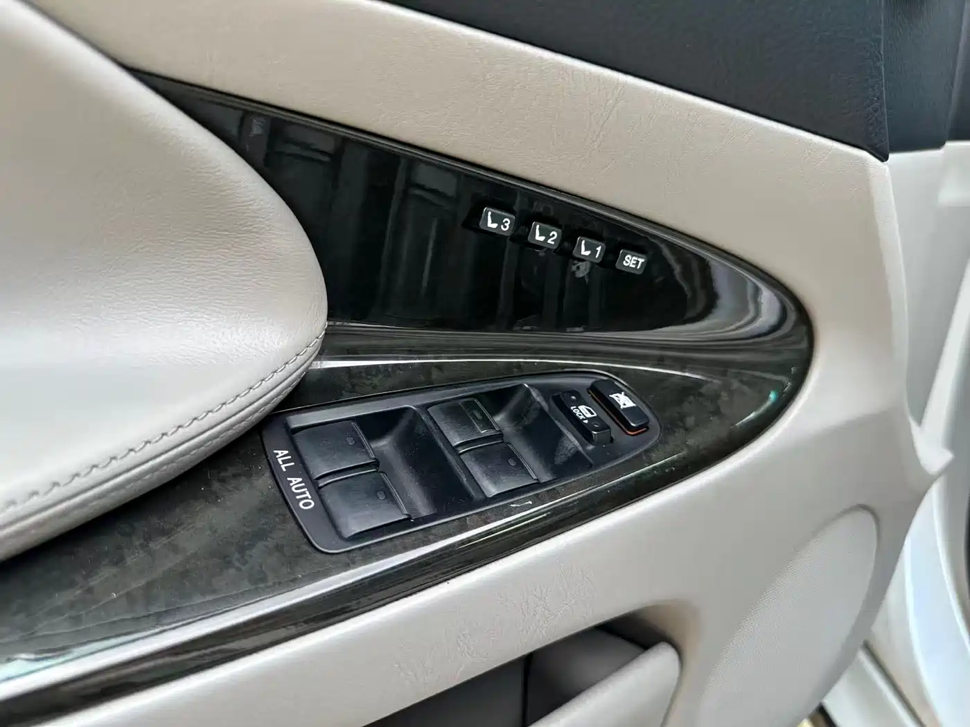 Lexus GS 2005 300 фото 16