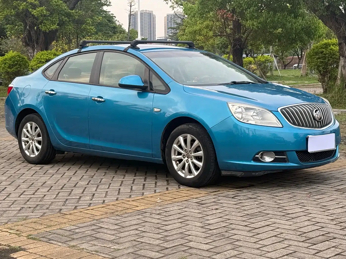Buick Excelle 2012 GT 1.6L Automatic Fashion Edition фото 3