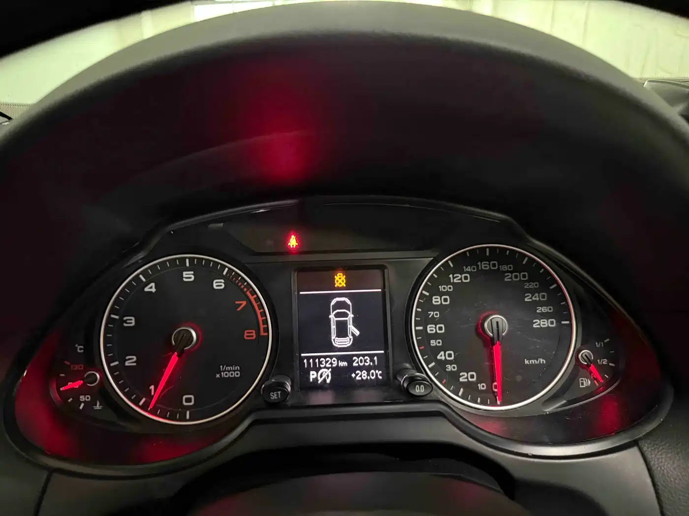 Audi Q5 2015 40 TFSI Technology фото 14