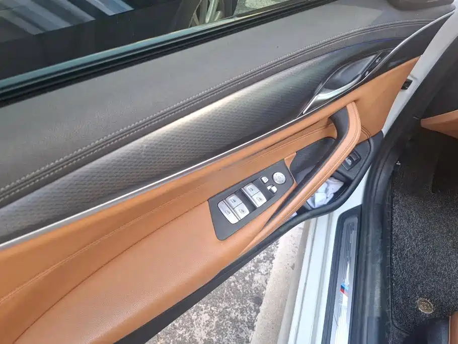 BMW 5 Series (Import) 2023 2022 Model Second Facelift 525i M Sport Package