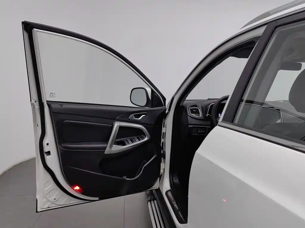 Chery Tiggo 5 2015 2015 1.5T Manual Family Joy Edition