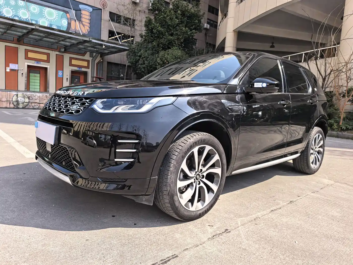 LAND ROVER DISCOVER SPORTS