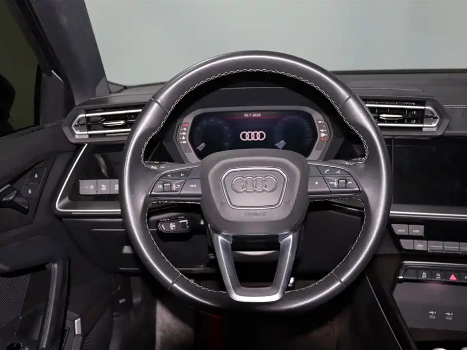 Audi A3 2025 2025 Sportback 35TFSI Flying Premium