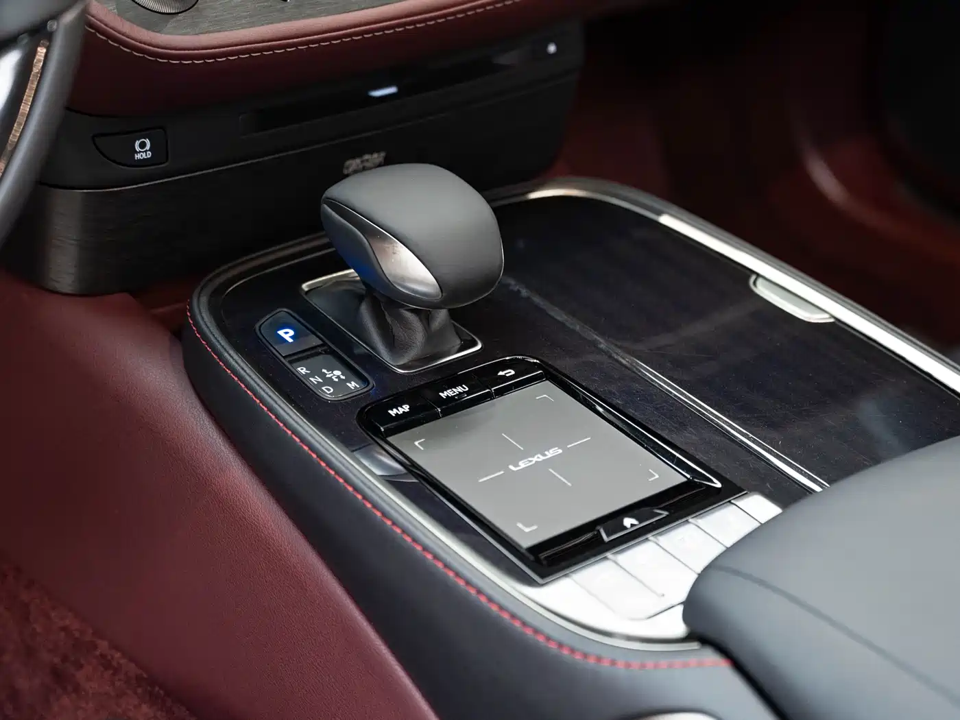 Lexus LS 2020 500h Executive (China VI) фото 15