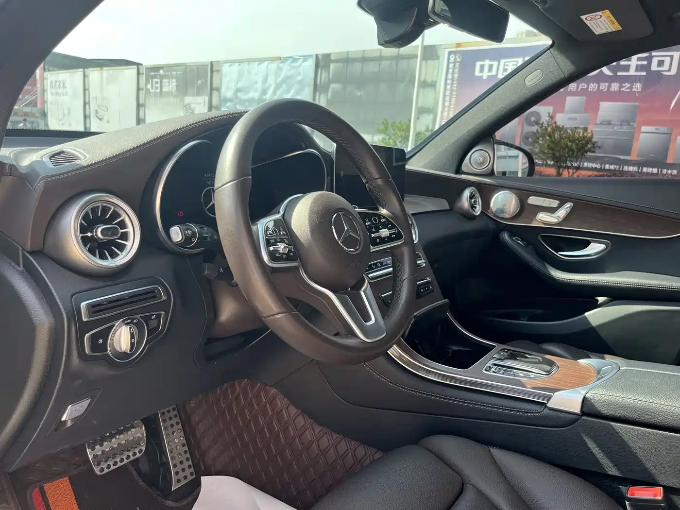 Mercedes-Benz GLC 2020 Facelift GLC 300 L 4MATIC Dynamic фото 6