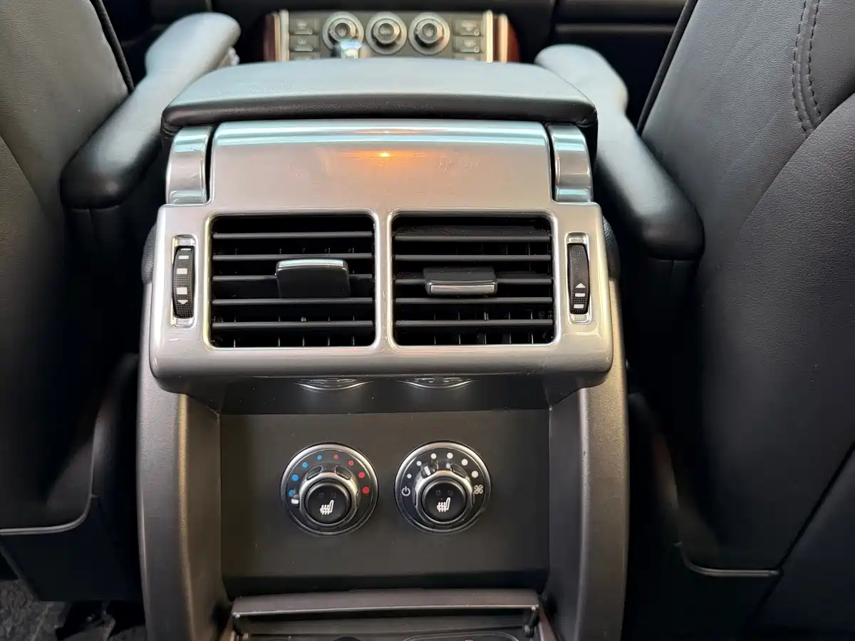 Land Rover Range Rover 2011 2012 5.0 NA V8