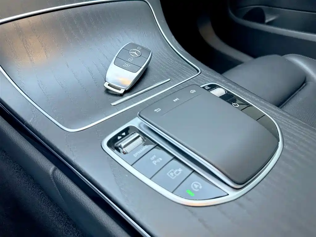 Mercedes-Benz C-Class 2020 Facelift C 260 L Sport фото 9