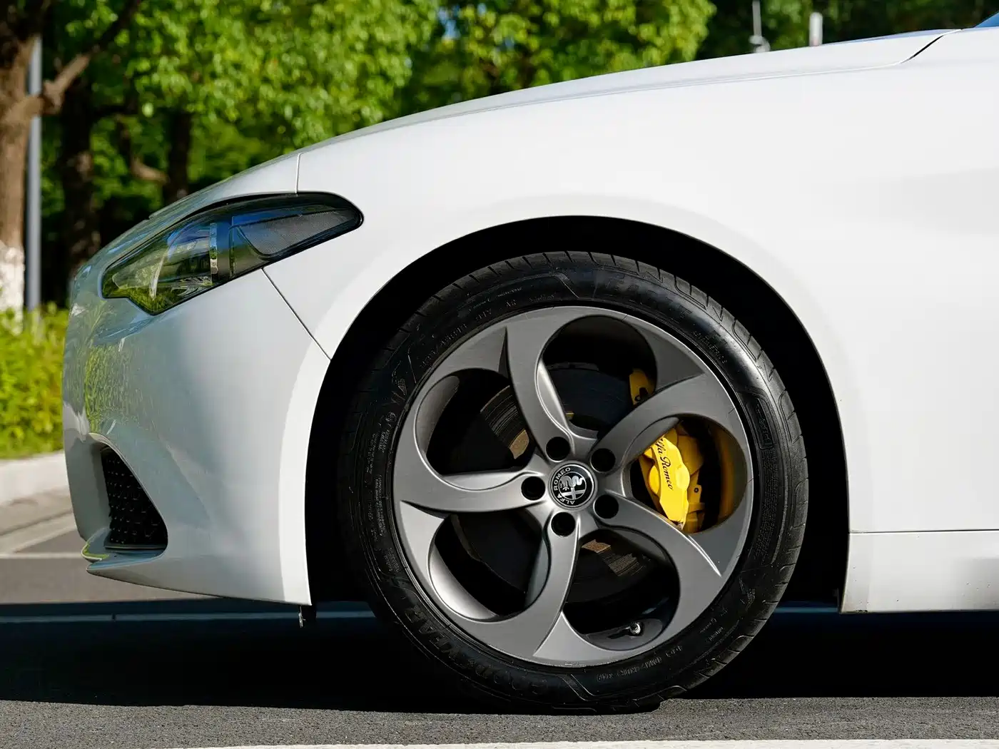 Alfa Romeo Giulia 2021 2020 2.0T 280HP Luxury Edition