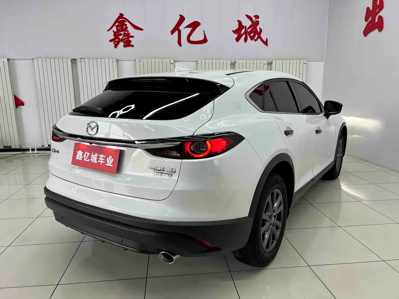 Mazda CX-4 2023 2021 2.0L Auto FWD Skyactiv Explorer Edition